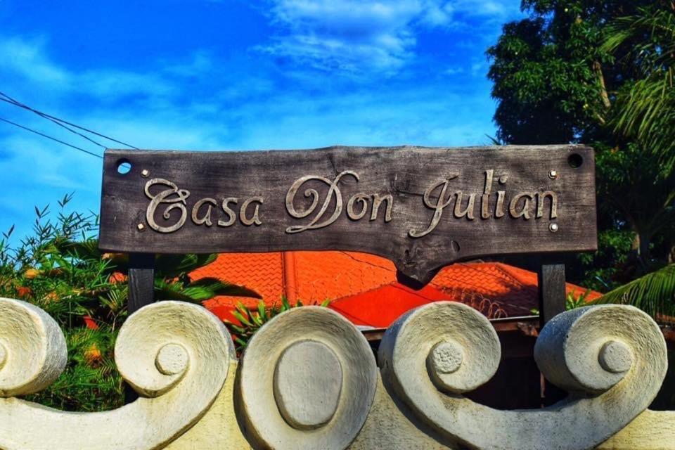 Casa Don Julian Guesthouse Bais Exterior photo