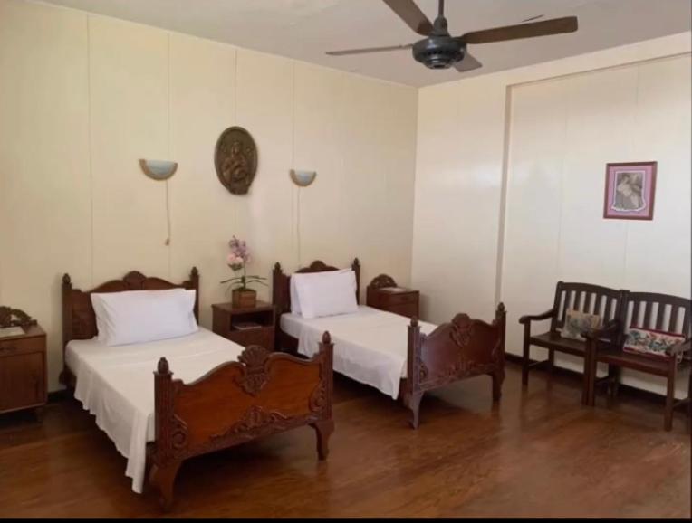 Casa Don Julian Guesthouse Bais Exterior photo
